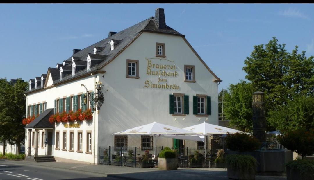 Hotel Zum Simonbraeu Bitburg Exterior foto
